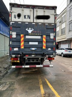 Dongfeng Tianjin KR 260 hp 6X2 9.8 m - photo 3