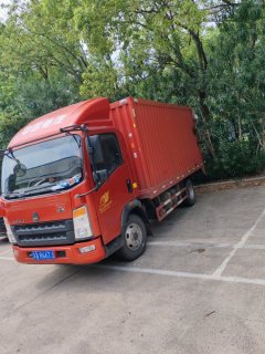 SINOTRUK HOWO Light Duty Truck Commander 120 hp 4X2 4.15 m - photo 2