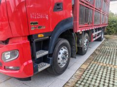 Dongfeng Tianlong KL 400 hp 6X2 7.8 m - photo 4
