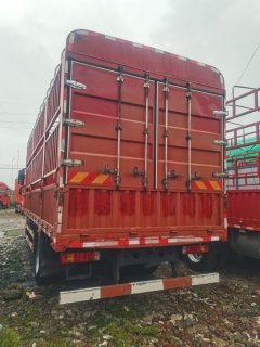 FAW Jiefang J6G 320 hp 4X2 6.75 m - ფოტო 9
