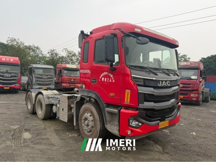 JAC Gallop Gelfa A5 460 hp 6X4 - truck from China