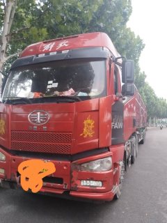 FAW Jiefang J6P 420 hp 4X2 - photo 1