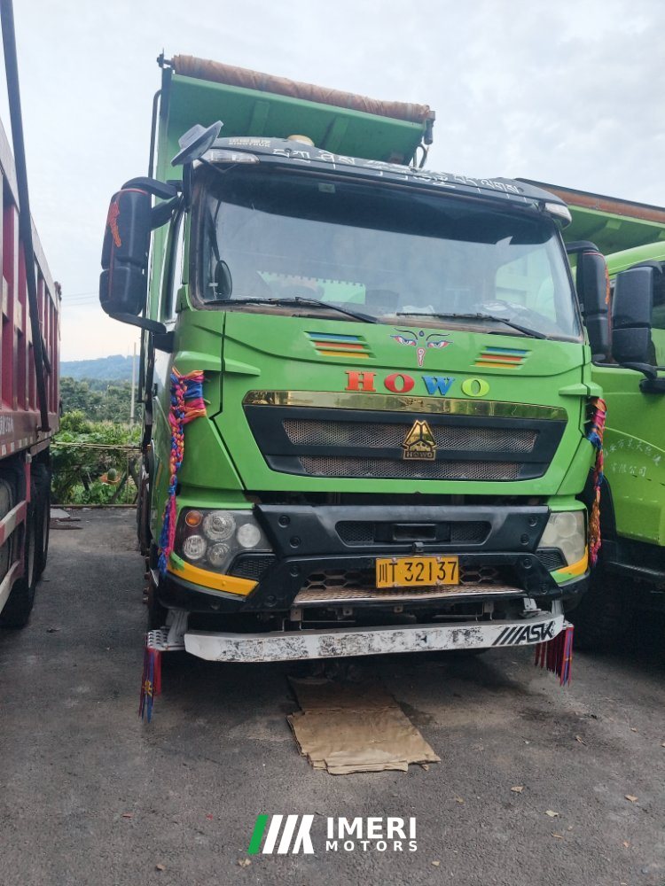 Sinotruk HOWO T7H 480 hp 6X4 6 m - грузовик из Китая