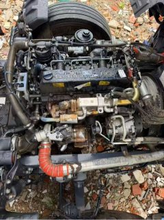 Dongfeng Liuzhou Chenglong M3 200 hp 4X2 6.8 m - ფოტო 7