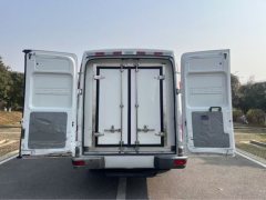 Iveco Daily 333 hp 4X2 3.3 m - ფოტო 2