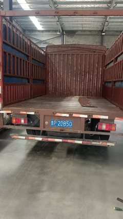 SINOTRUK HOWO Light Duty Truck Hanjiang 156 hp 4X2 4.15 m - ფოტო 4