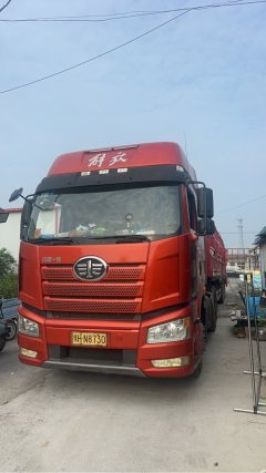 FAW Jiefang J6P 460 hp 6X4 - photo 1