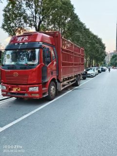 FAW Jiefang J6L 240 hp 6X2 6.8 m - ფოტო 3