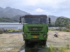 SAIC Hongyan 336 hp 8X4 5.6 m - фото 2