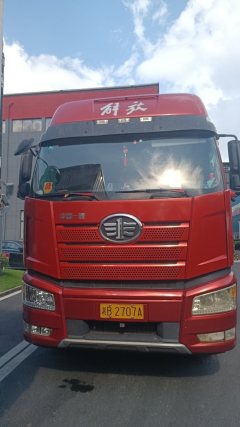 FAW Jiefang J6P 280 hp 6X2 9.5 m - ფოტო 4
