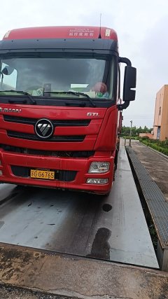 Foton Auman GTL 470 hp 6X4 - photo 2