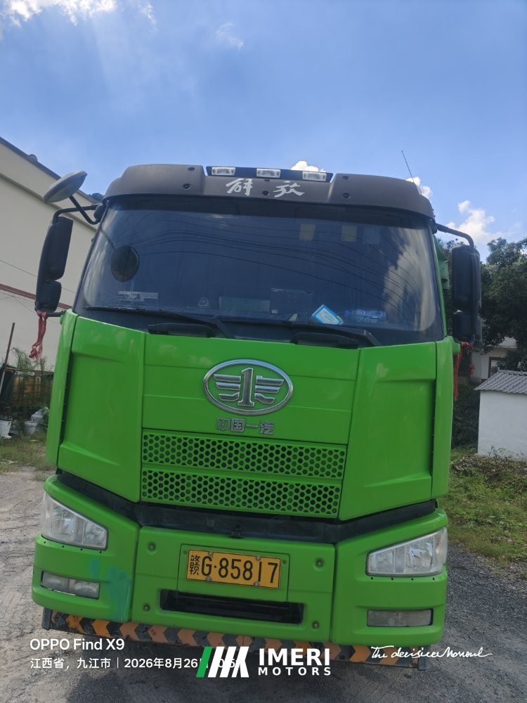 2020 FAW Jiefang J6P 320 hp 8X4 6 m