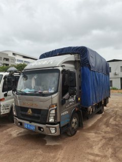 SINOTRUK HOWO Light Duty Truck Hanjiang 145 hp 4X2 4.15 m - ფოტო 1