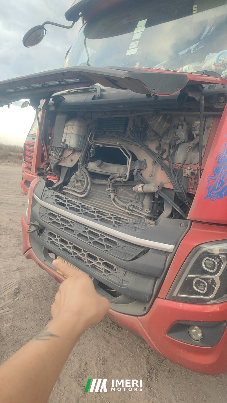 2019 Dongfeng Liuzhou Chenglong H7 460 hp 6X4
