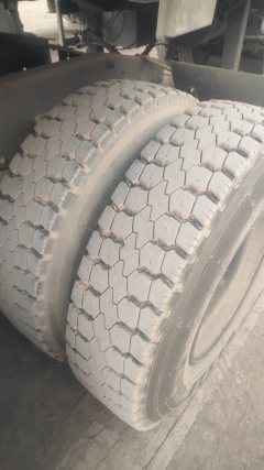 Dongfeng Liuzhou Chenglong H7 460 hp 6X4 - photo 3