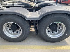 FAW Jiefang JH6 590 hp 6X4 - photo 6