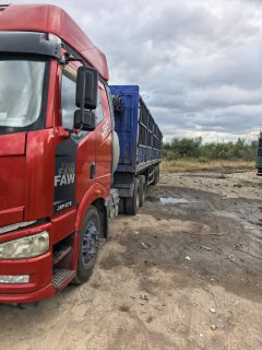 FAW Jiefang J6P 375 hp 6X4 - photo 9