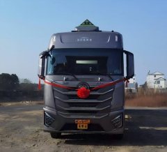 Foton Auman GTL Xingyi Edition 480 hp 6X4 - ფოტო 2