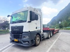 MAN TGX 470 hp 6X2 - photo 9