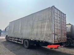 Sinotruk HOWO Max 350 hp 4X2 9.6 m - фото 2