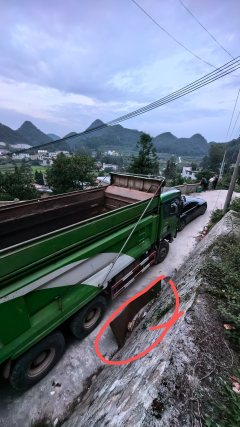 Shacman Delong X3000 460 hp 6X4 6 m - photo 3