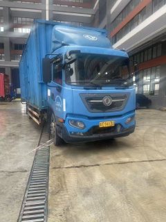Dongfeng Tianlong 270 hp 6X4 - ფოტო 1