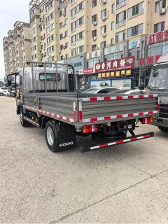 SINOTRUK HOWO Light Duty Truck Hanjiang 140 hp 4X2 3.8 m - ფოტო 3