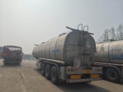 FAW Jiefang J6P 420 hp 6X4 - photo 2