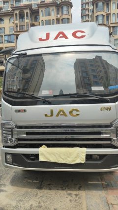JAC Shuailing S9 170 hp 4X2 3.85 m - ფოტო 2