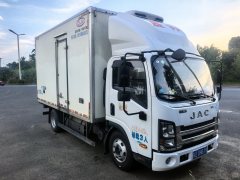 JAC M6 130 hp 4X2 4.2 m - ფოტო 2