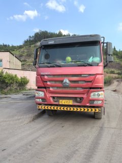 Sinotruk HOWO HOWO-7 440 hp 6X4 6 m - ფოტო 3