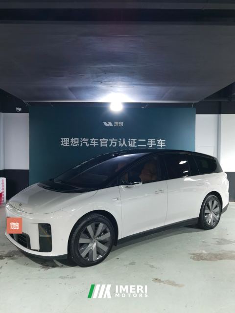 2025 Li Auto Li Auto i8 2025 Standard