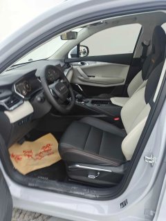 2024 Lynk & Co Lynk & Co 06 EM-P 2023 1.5T AT Remix PHEV Pro #5