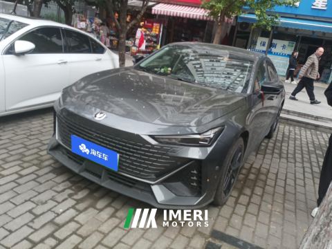 2023 Changan UNI-V Zhidian iDD UNI-V iDD 1.5T 113km Version - автомобиль из Китая