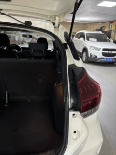 2023 Nissan Kicks 2022 1.5L AT XV Luxury #15