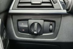 2017 BMW 3 Series 2017 2.0T AT 320LiFashion #24