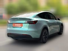 2025 Tesla Model Y 2024 rear wheel driveEdition #10