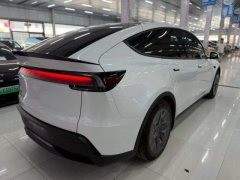 2025 Tesla Model Y L 2025 Long Range AWD Edition #8