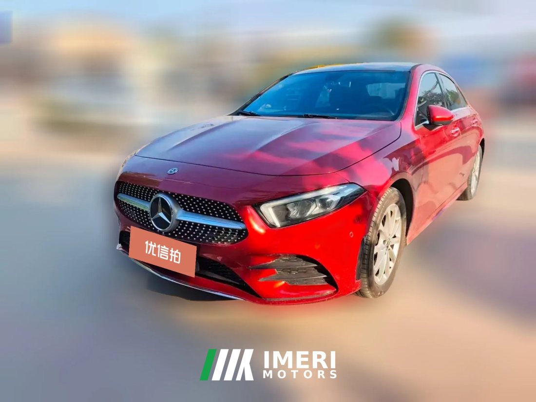 2019 Mercedes-Benz A-Class 2019 1.3T AT A200LSportsedan chair