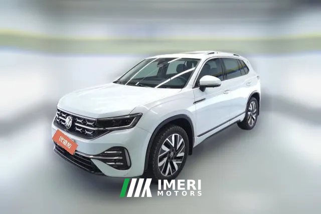 2023 Volkswagen Tayron 2023 330TIS 2WDR-Line High Energy