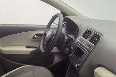 2015 Volkswagen Polo Hatchback 2014 1.4 MT Comfort #23