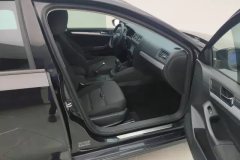 2016 Volkswagen Sagitar 2015 1.6 MT Fashion #8