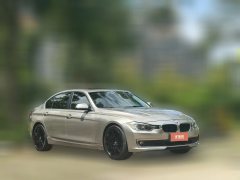 2015 BMW 3 Series 2015 2.0T AT 320LiSuperJoyEditionFashion #3