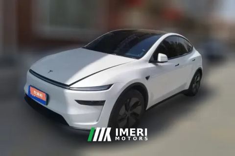 2025 Tesla Model Y 2025 rear wheel drive First Edition