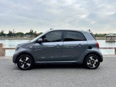 2019 smart ForFour 2018 1.0 AT 52Kilowatt passionEdition (Imported) #4