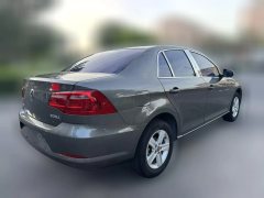 2015 Volkswagen Bora Sedan 2014 1.6 AT Fashion #4