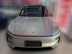 2025 Tesla Model Y L 2025 Long Range AWD Edition #2