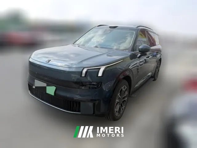 2025 Lynk & Co Lynk & Co 900 2025 2.0T Ultra