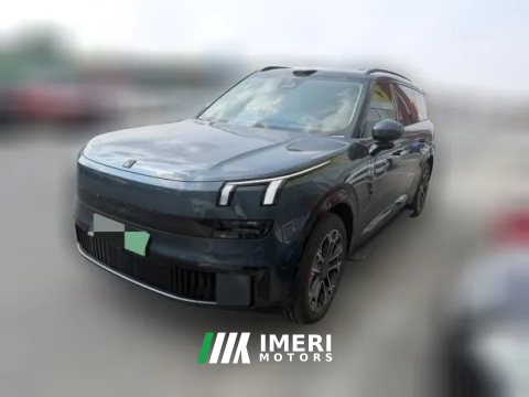 2025 Lynk & Co Lynk & Co 900 2025 2.0T Ultra