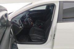 2021 Buick Excelle GT Sedan 2021 1.5 AT modelElite Facelift #9